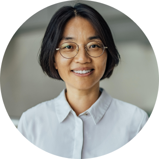 Portrait of Olivia, a pretreated patient with HER2-mutated NSCLC
